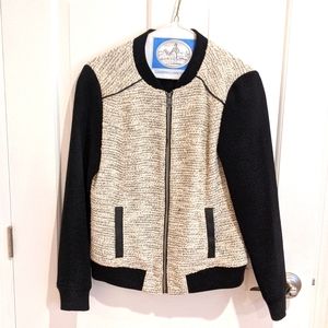 Banana Republic Black and White Jacket (Blazer)